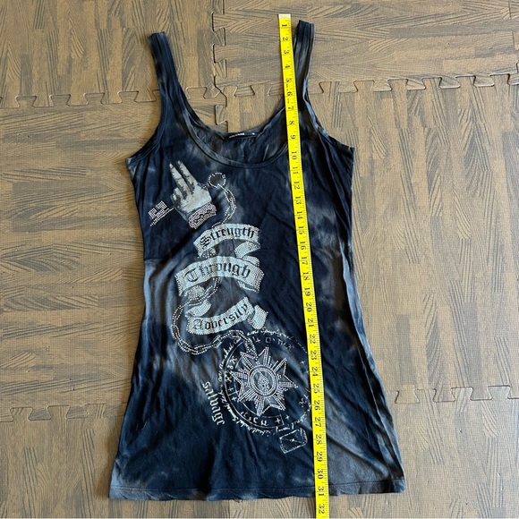 NWOT | Salvage | “Strength Through Adversity” Sequin Tank | Size S - Picture 9 of 13